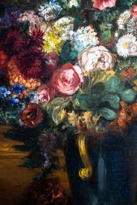 Jarrón de flores sobre una consola, detalle