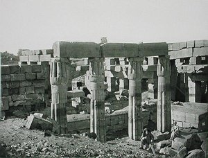 Ruinas en Karnak, Tebas, publicado c.1900 de Fils Goupil