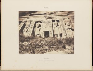 Abou-Sembil. Petit Spéos - Parte central de la fachada de Félix Teynard
