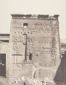 Ile de Fileh Philæ, Deuxième Pylône - Partie Orientale Vue de la Pla... de Félix Teynard