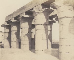 Luxor Tebas. Construcción Central - Gran Columnata de Félix Teynard