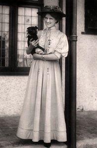 Zena Dare 1887-1975, actriz inglesa, principios del siglo XX de Foulsham and Banfield