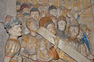 Francia, Aviñón, Palacio de los Papas, talla de mármol del Vía Crucis del Convento Celestino en Aviñón por Francesco Laurana de Francesco Laurana