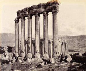 Ruinas del Templo del Sol y el Templo de Júpiter, Baalbek de Francis Bedford