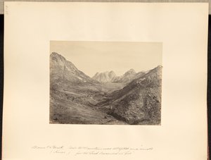 Monte Horeb (Sinaí), "y todo el monte estaba envuelto en humo, porque el Señor descendía en fuego". de Francis Frith