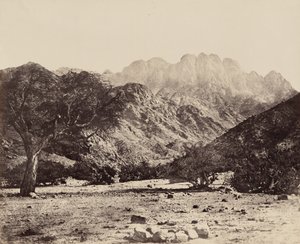 Monte Serbal, desde el Wádee Feyrán, Egipto,1858 (foto) de Francis Frith