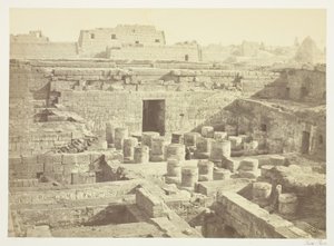Nueva Excavación en Medinet-Haboo de Francis Frith