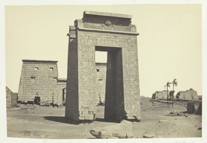 Puerta Esculpida, Karnac, 1857 de Francis Frith