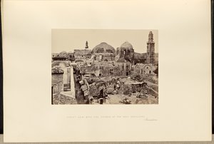 Vista de la calle con la Iglesia del Santo Sepulcro, Jerusalén de Francis Frith