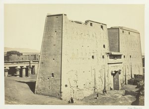 El Gran Pilón en Edfu, Alto Egipto, 1857 de Francis Frith