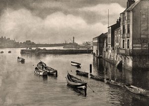 Vista del puerto, Whitby, North Yorkshire, c.1889 de Frank Meadow Sutcliffe