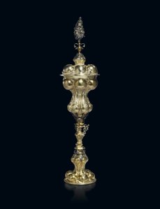 Copa y tapa doradas en parte, 1609-29 de Franz Fischer