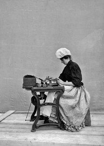 Trabajador en la fábrica de tabaco de Florencia, 1901