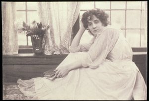 Retrato fotográfico de Beatrice Stella Tanner (1865-1940) Sra. Patrick Campbell, por Frederick Hollyer (1837-1933) de Frederick Hollyer