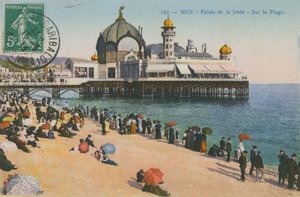 Playa y Palais de la Jetée, Niza de French Photographer