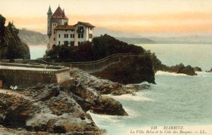 Biarritz, La Villa Belsa, La Costa De Los Vascos de French Photographer