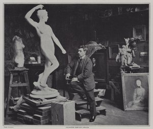 Pintor y escultor francés Alexandre Falguiere en su estudio (foto en blanco y negro) de French Photographer