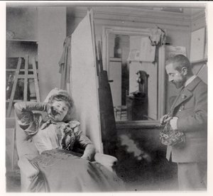 Henri de Toulouse-Lautrec en su estudio con Misia Natanson de French Photographer