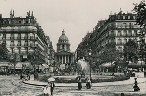 La Rue Soufflot et le Pantheon