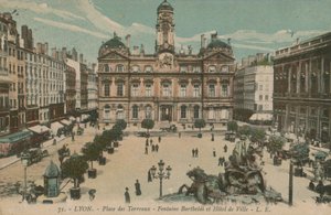 Lyon - Place des Terreaux - Fuente Bartholdi y el Ayuntamiento de French Photographer