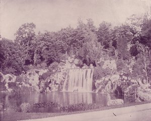 París: Gran Cascada en el Bois de Boulogne de French Photographer