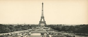 París, La Torre Eiffel y los Jardines del Campo de Marte de French Photographer