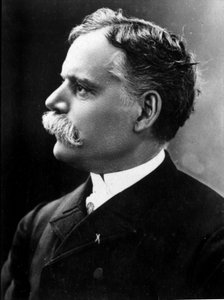 Retrato de Jules Cheret (1836-1932), pintor y dibujante francés, finales del siglo XIX (foto en b/n) de French Photographer