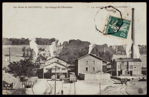 Postal que representa las minas de Grosmenil, clasificando carbón, Haute-Loire, c.1900