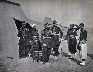 Castigo, soldados del ejército francés durante la campaña de Crimea en 1854. Fotografía, finales del siglo XIX. de French Photographer