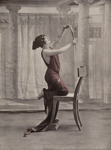 Regina Badet, actriz cómica francesa (foto de color) de French Photographer