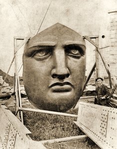 La construcción de la Estatua de la Libertad, (detalle) de la cara, c.1876