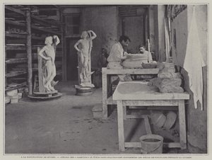 Taller para hacer contenedores para piezas de porcelana en la fábrica de porcelana de Sèvres, Francia de French Photographer