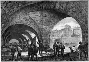 Arquitectura: vista de la bóveda subterránea del Quai de Gevres en París