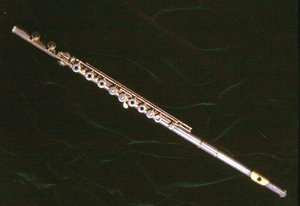 Flauta de sistema Boehm, por Louis Lot, París
