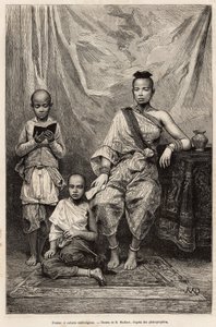 Mujer camboyana y niños, ilustración del viaje a Cochinchina, por el Doctor Morice, en 1872, publicado en “Le tour du monde” 1875, editado por Edouard Charton, edición Hachette, París. Colección Selva