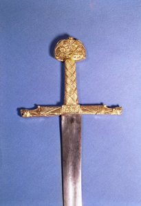 Espada de coronación de los reyes de Francia, perteneciente a Carlomagno (742-814) conocida como `Joyeuse` (metal) de French School