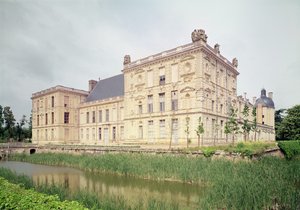 Vista exterior del castillo, construido entre 1518-49 de French School