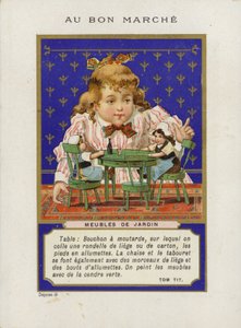 Niña jugando con muñecas y muebles en miniatura, Meubles De Jardin
