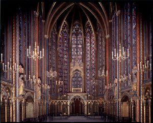 Vista interna de la capilla superior de la Sainte-Chapelle (1245 - 1248) en París, Francia de French School