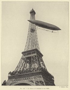 El Santos no 6 doblando la torre Eiffel de French School
