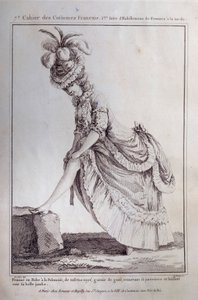 Moda de Luis XVI: un retrato de pie de una joven en un vestido polaco de tafetán a rayas. Grabado de 1778. París, artes decorativas de French School
