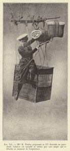 Mlle K Paulus preparando su 65º descenso en paracaídas, Este está enrollado y retenido por una correa que se suelta en el momento del experimento de French School
