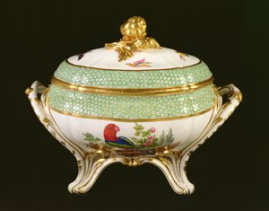Taza de Sèvres del servicio de Eden, marca del pintor Pierre-Joseph Rosset, 1788