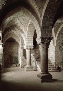 El antiguo Almonry, vista interior de la Abadía