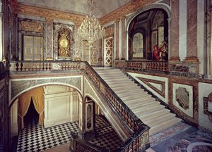 La escalera de la Reina de French School