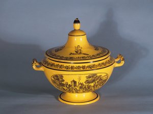 Sopera con diseño de impresión negra, c.1820