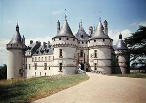 Vista del castillo de French School