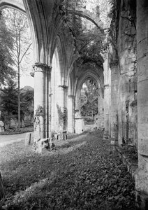 Vista de la iglesia, c.1052-67