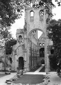 Vista del interior de la iglesia, c.1052-67 de French School