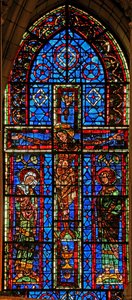 Ventana 100 que representa la Crucifixión con la Virgen María y San Juan de French School